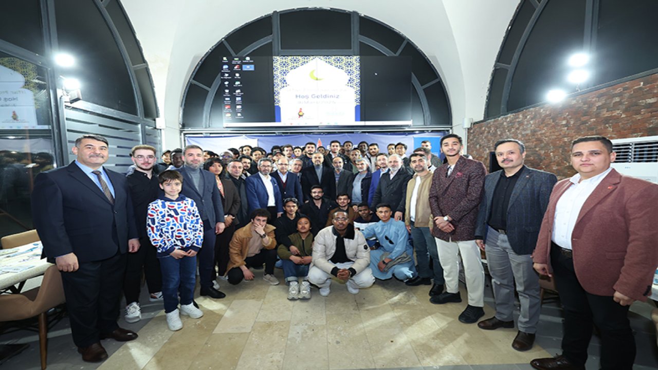 Başkan Toptaş, 63 ülkeden gelen Yedikıta’lı öğrencilerle iftar sofrasında buluştu!