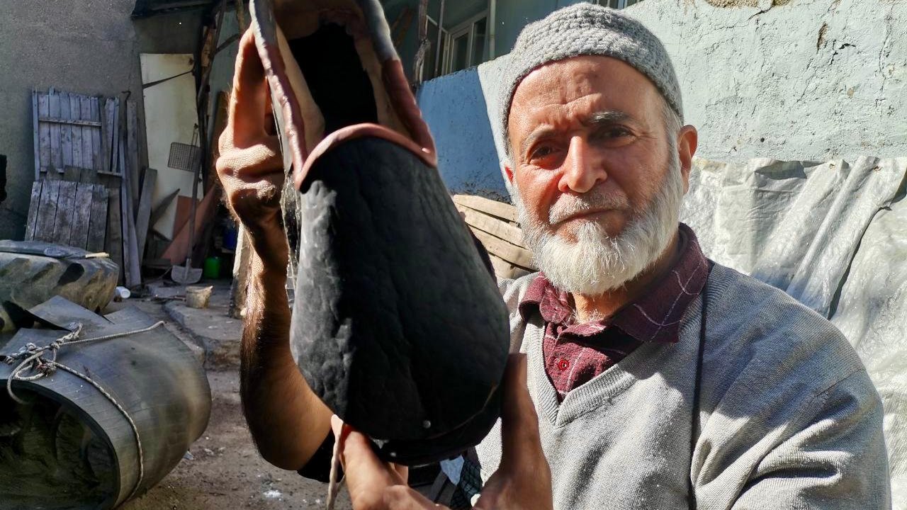 Kahramanmaraş’ta yemeni ustası teknolojiye direniyor!