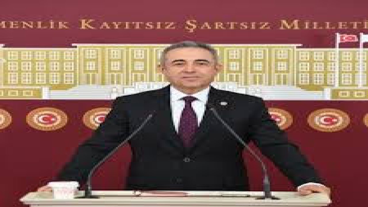 İrfan Karatutlu'dan 1 Mayıs mesajı: “Emek ve adalet üzerine kurulu bir gelecek için çalışıyoruz”