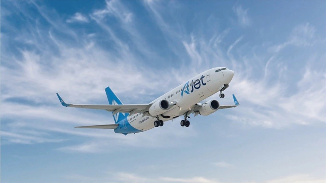 AJet’ten Anneler Günü’ne Özel Yüzde 40 İndirim