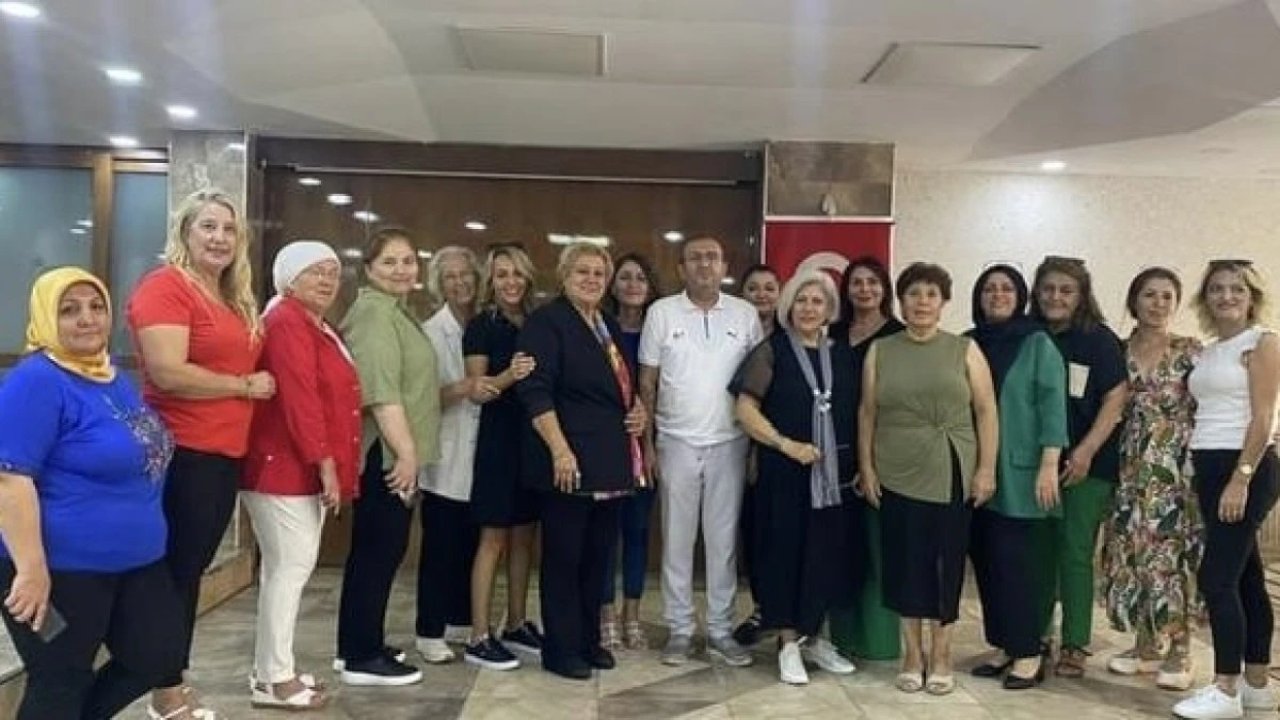 Ünal Ateş'ten Anneler Günü Mesajı: “Anneler, Toplumumuzun Köküdür, Güç Kaynağımızdır”