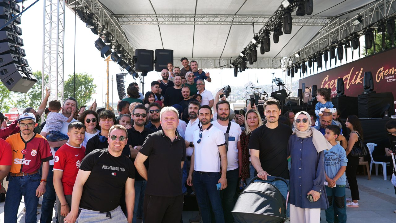 Büyükşehir’in Gençlik Günleri, Radyonun Sevilen İsimlerini Ağırladı