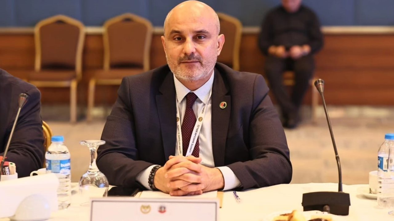 AK Parti İl Başkanı M.Burak Gül: “Tanju Özcan Çirkin Sözleriyle Kendini Tanımlamıştır!”