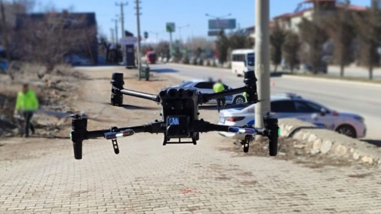 Kahramanmaraş’ta Bayram Trafiğine Havadan Denetim!