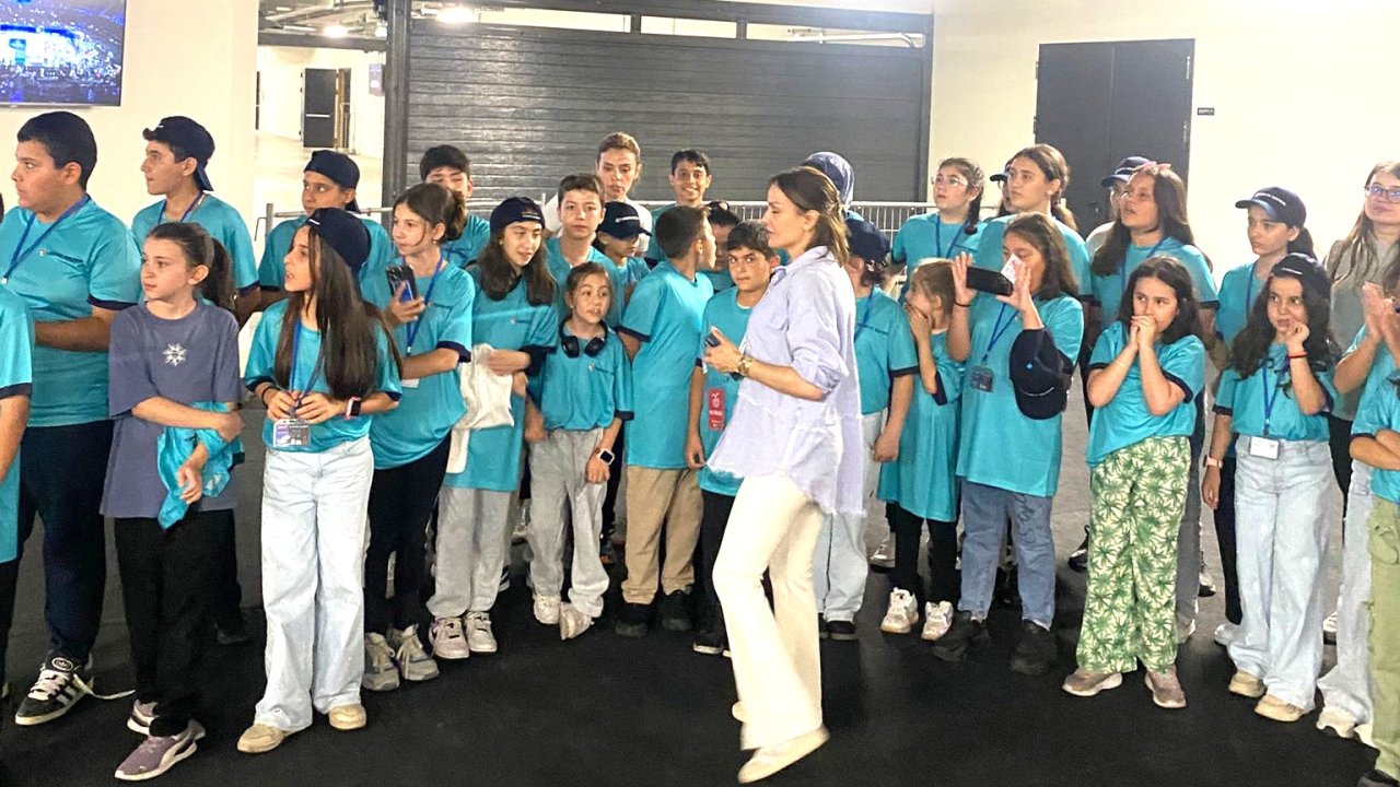 Depremzede Çocuklara Moral Desteği: Kırmızı Bisiklet Projesi İstanbul’da!