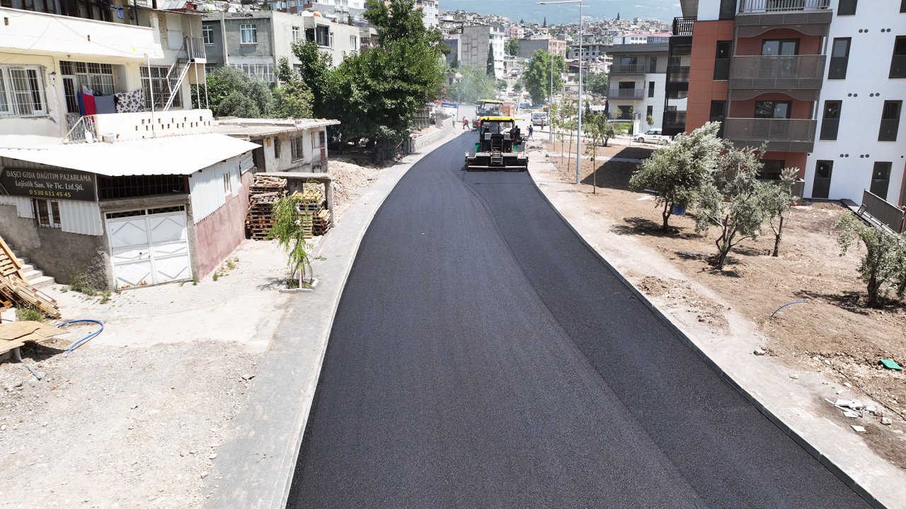 Kahramanmaraş’ta Azerbaycan Mahallesi Asfaltla Kaplanıyor!
