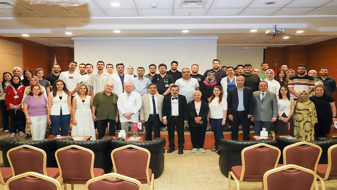 SANKO Üniversitesi Tıp Fakültesimezuniyet Sonrası İç Hastalıkları Eğitim Kursu Düzenledi