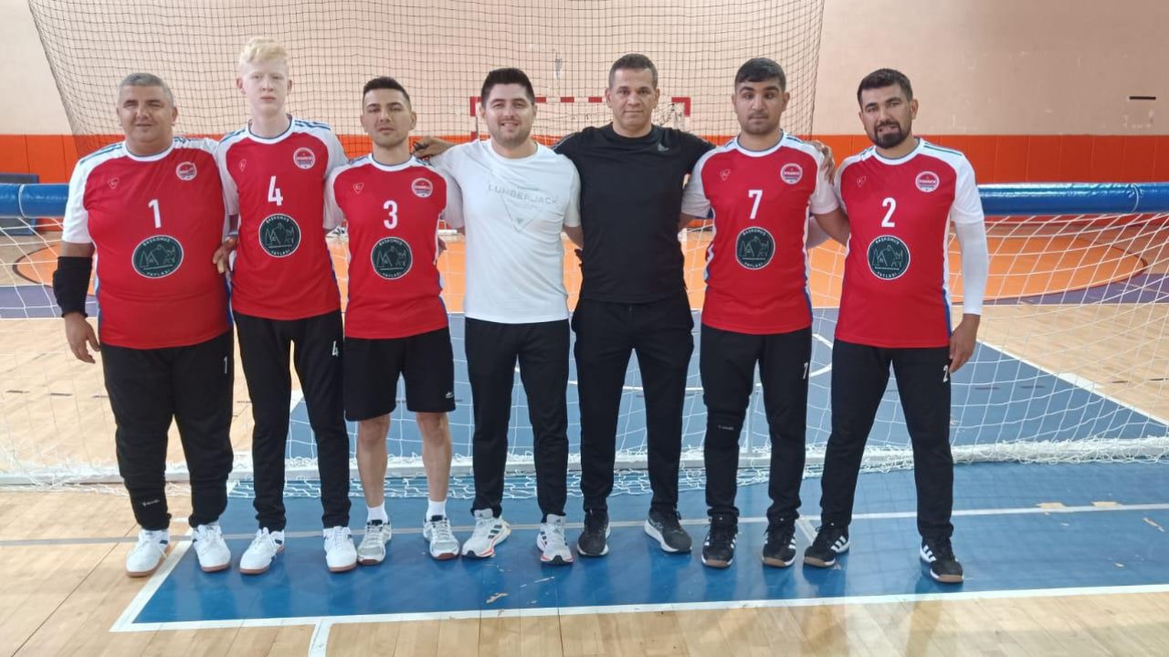 Kahramanmaraş namağlup ligi bitirdi