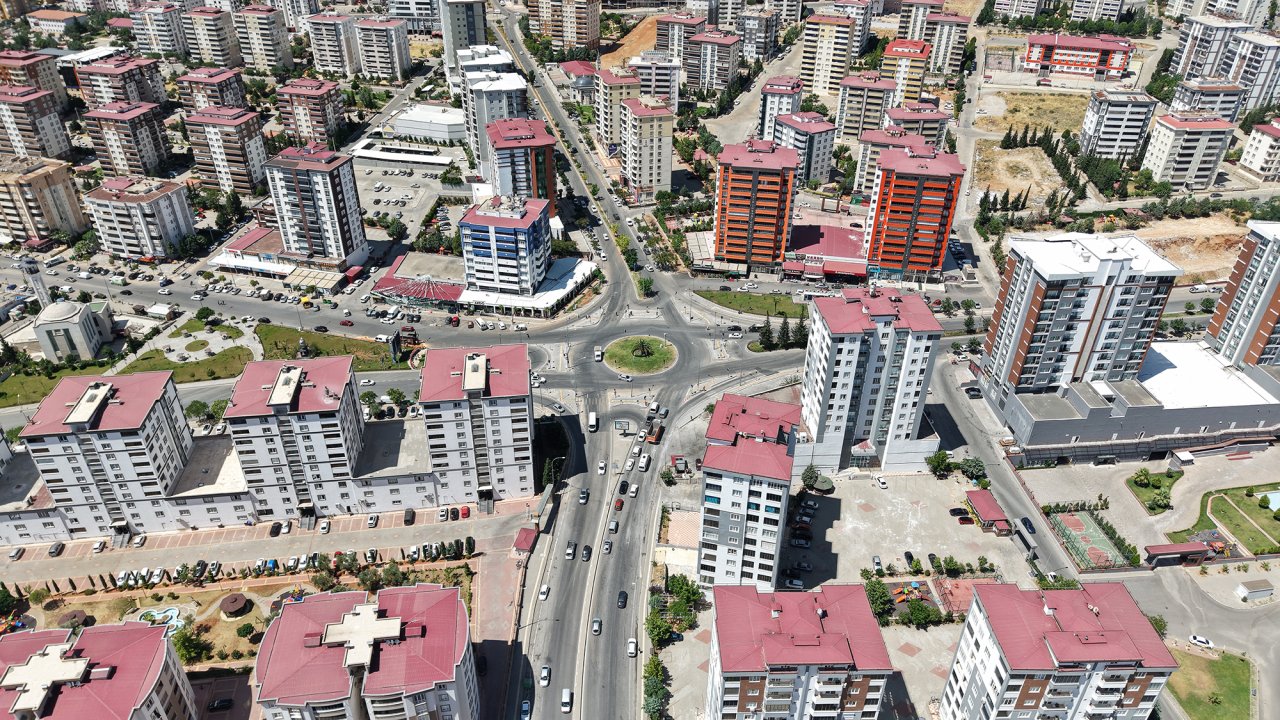 Kahramanmaraş’ta Ulaşıma Nefes Aldıracak Yeni Proje;Tekerek Tünel Kavşağı Geliyor!