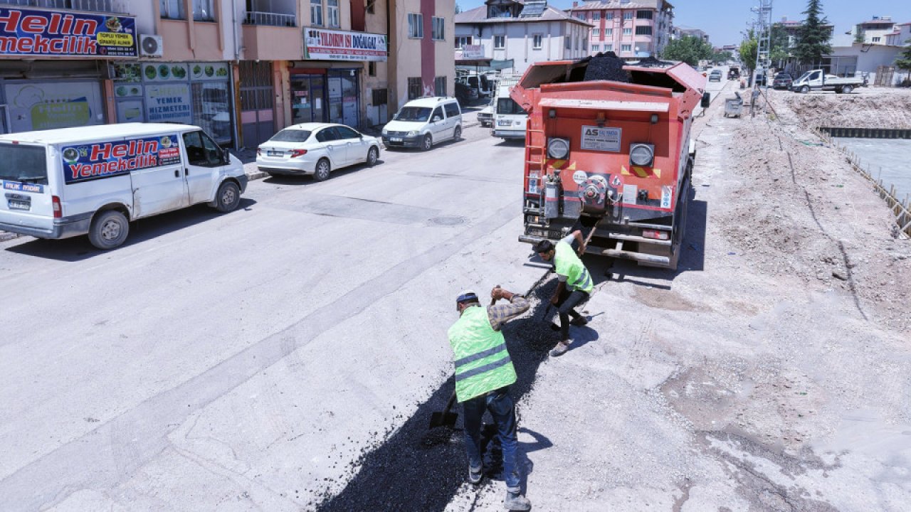 Elbistan’da Altyapının Ardından Yol Konforunu Artıran Çalışmalar