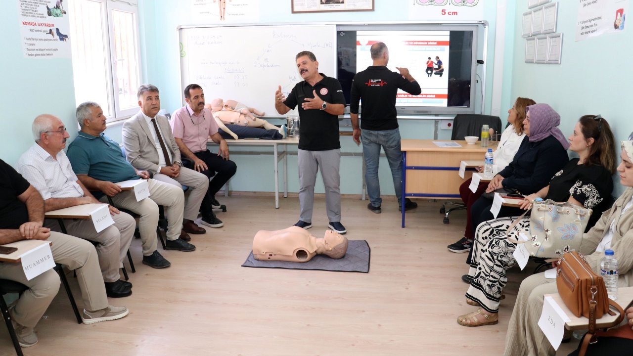 Kahramanmaraş'ta Öğretmenlere hayat kurtaran eğitim!