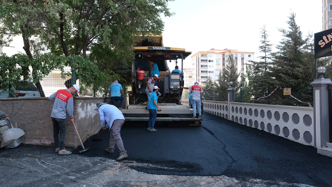 Onikişubat Belediyesi’nden Şehit Abdullah Çavuş Mahallesi’ne 5 bin ton asfalt!