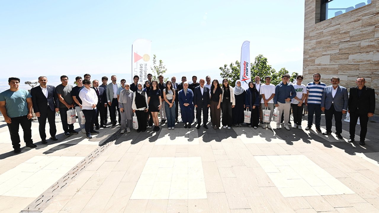 Kahramanmaraş Büyükşehir, YKS’de Dereceye Giren Öğrencileri onurlandırdı!