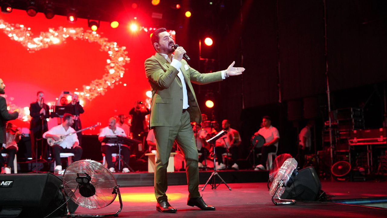 Serkan Kaya Kahramanmaraş’ı Arabeskle Coşturdu!