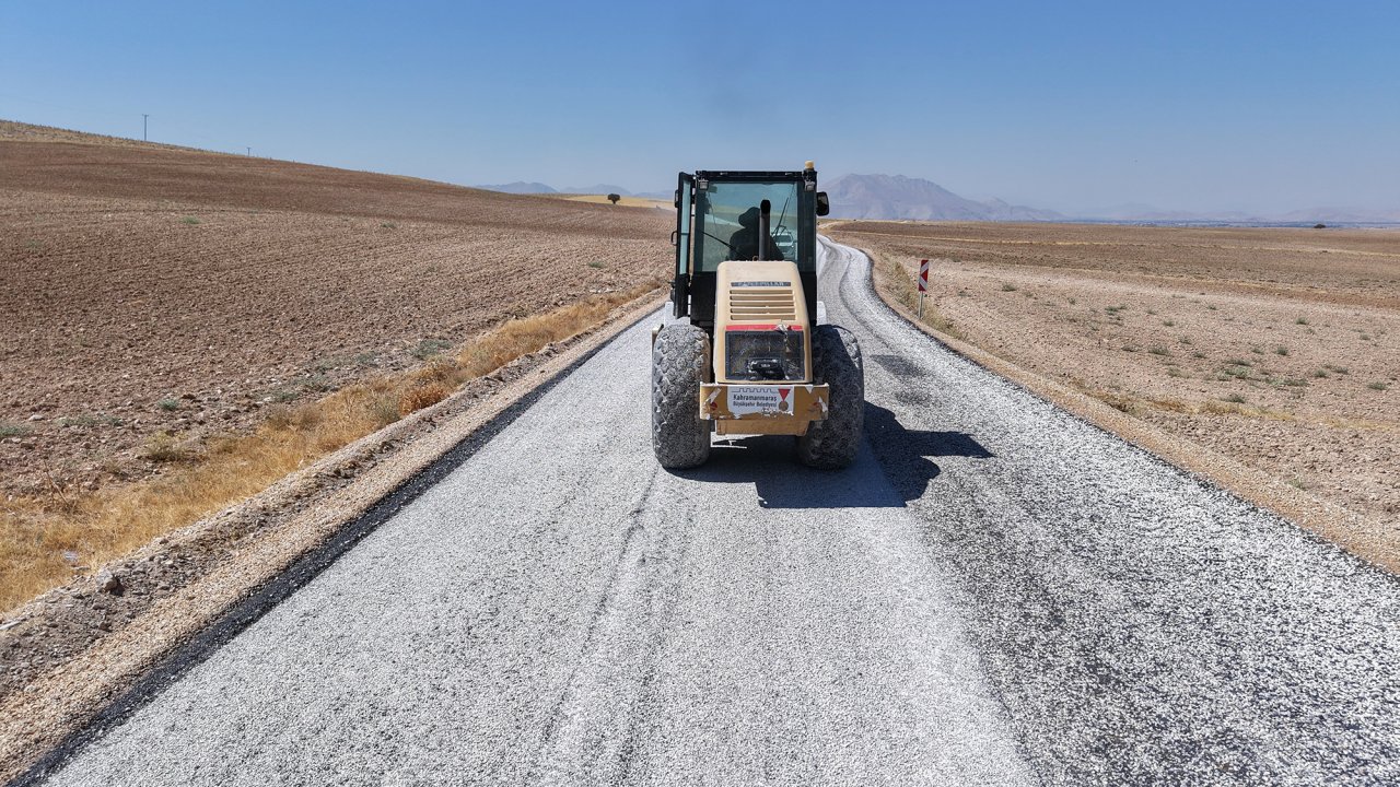 Elbistan’da 3 Mahallenin yolu daha güzelleşiyor!