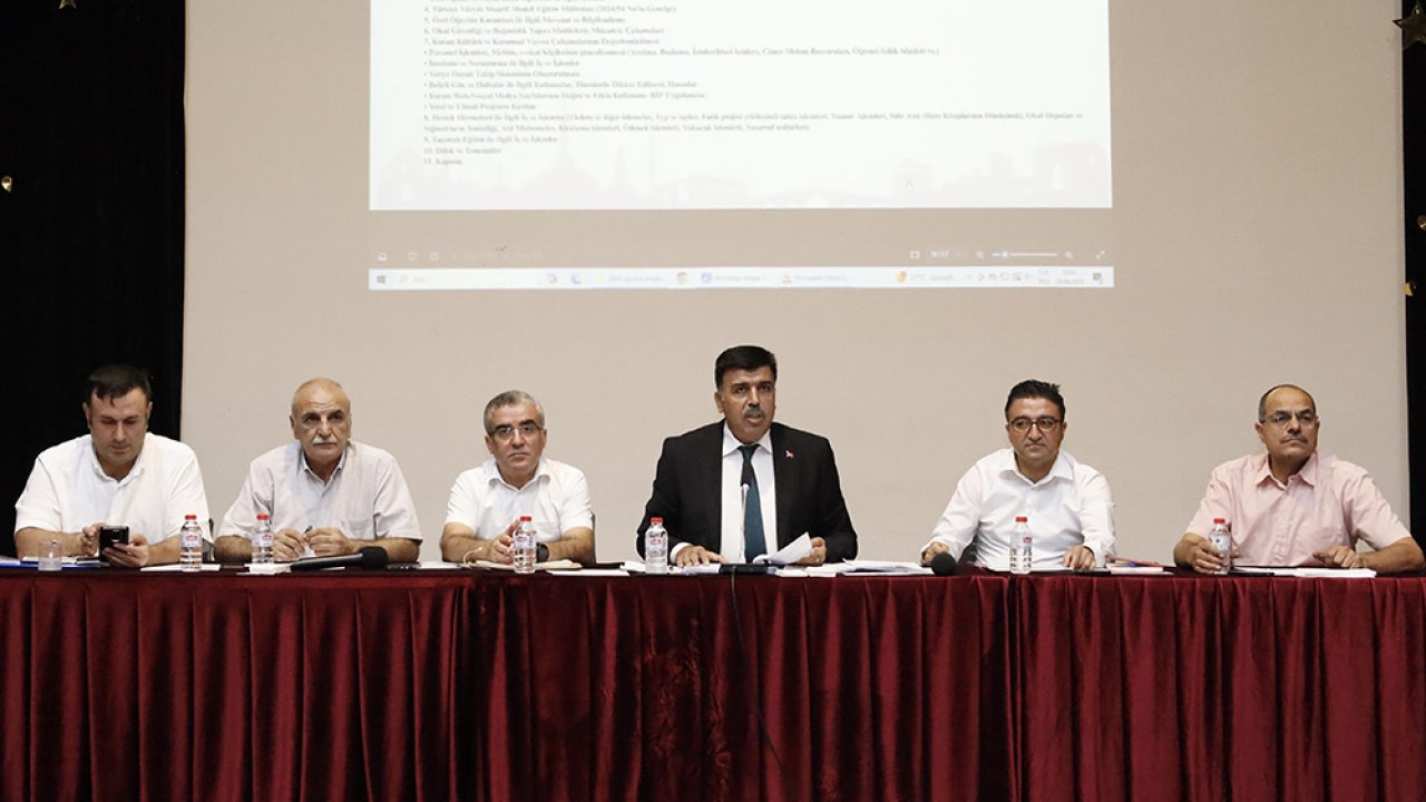 Onikişubat’ta Yeni Eğitim Yılına Hazırlık Toplantısı: Maarif Modeli ve Güvenlik Ön Planda