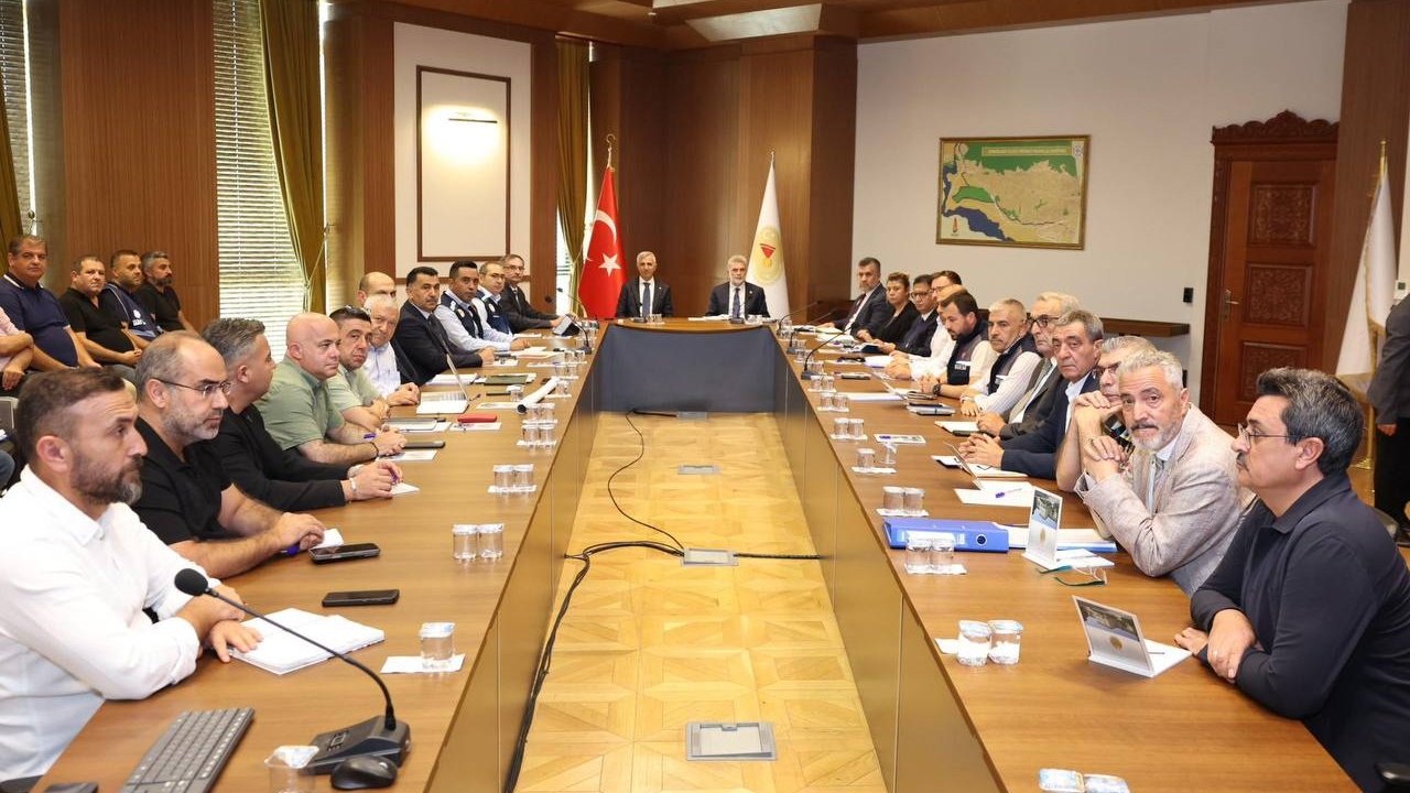 Vali Ünlüer ve Başkan Görgel’den Altyapı Firmalarına Uyarı! Çalışma Alanları Hızla Düzenlenecek