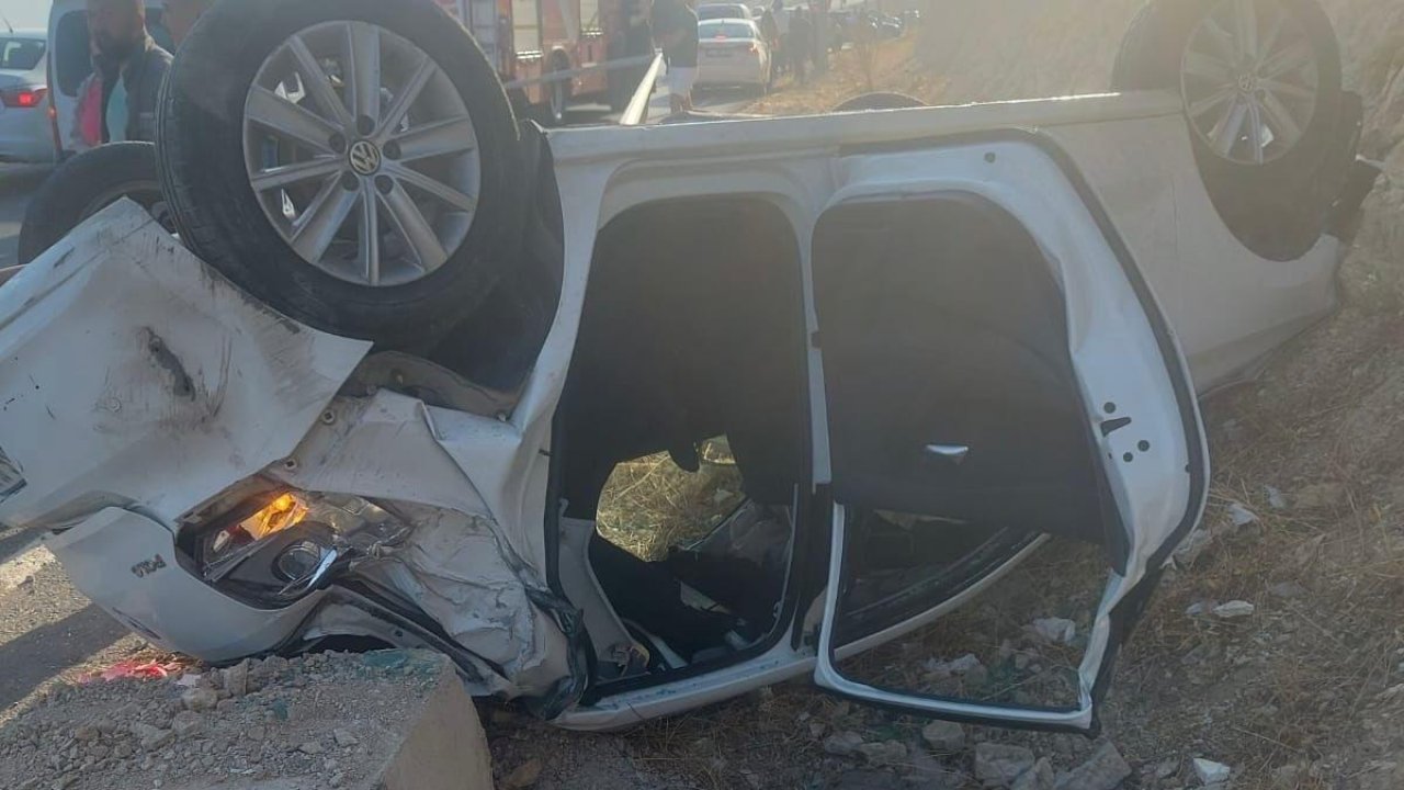 Kahramanmaraş’ta otomobil takla attı: 4 yaralı!