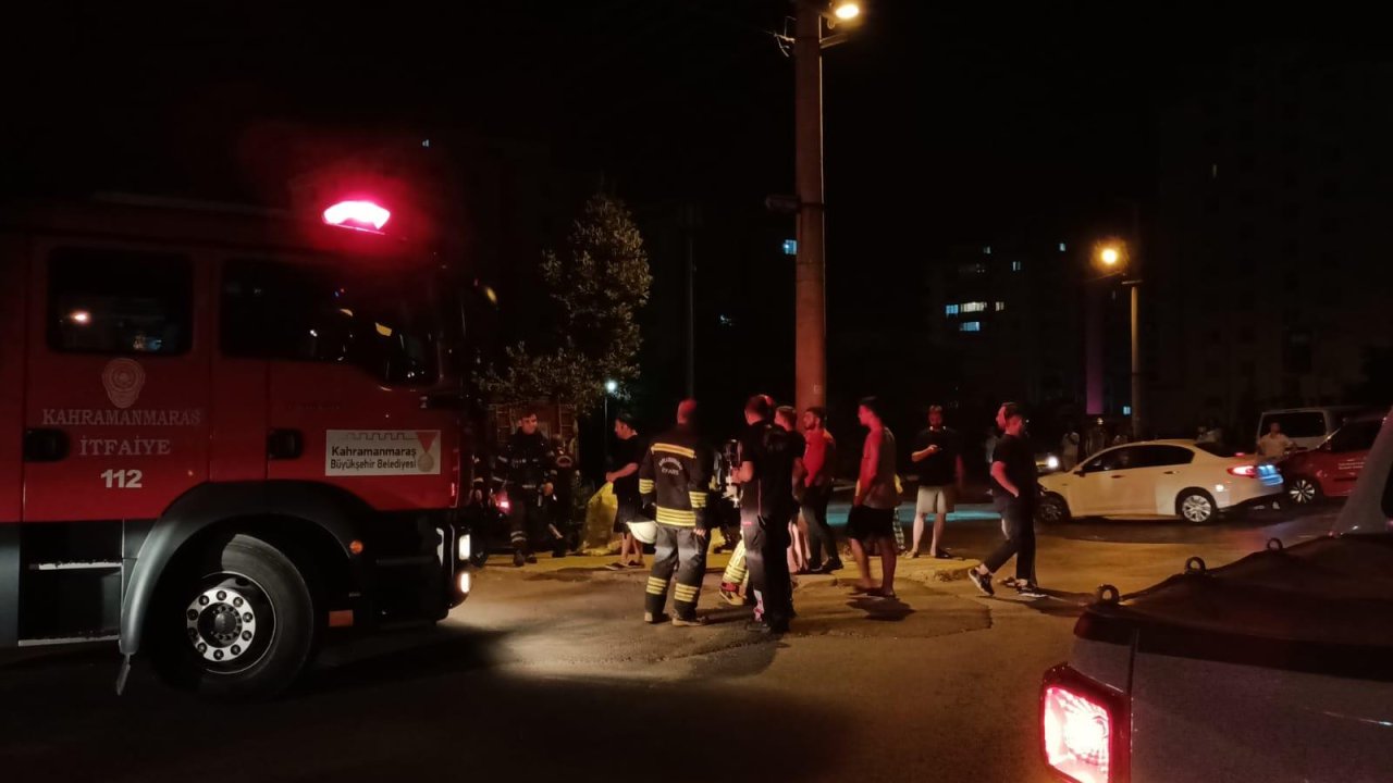 Kahramanmaraş’ta gece lambası itfaiye ekiplerini alarma geçirdi!