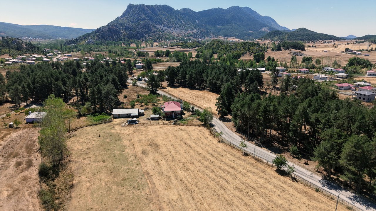 Büyükşehir’den Andırın Kırsalına 7 Milyonluk Yol Yatırımı!