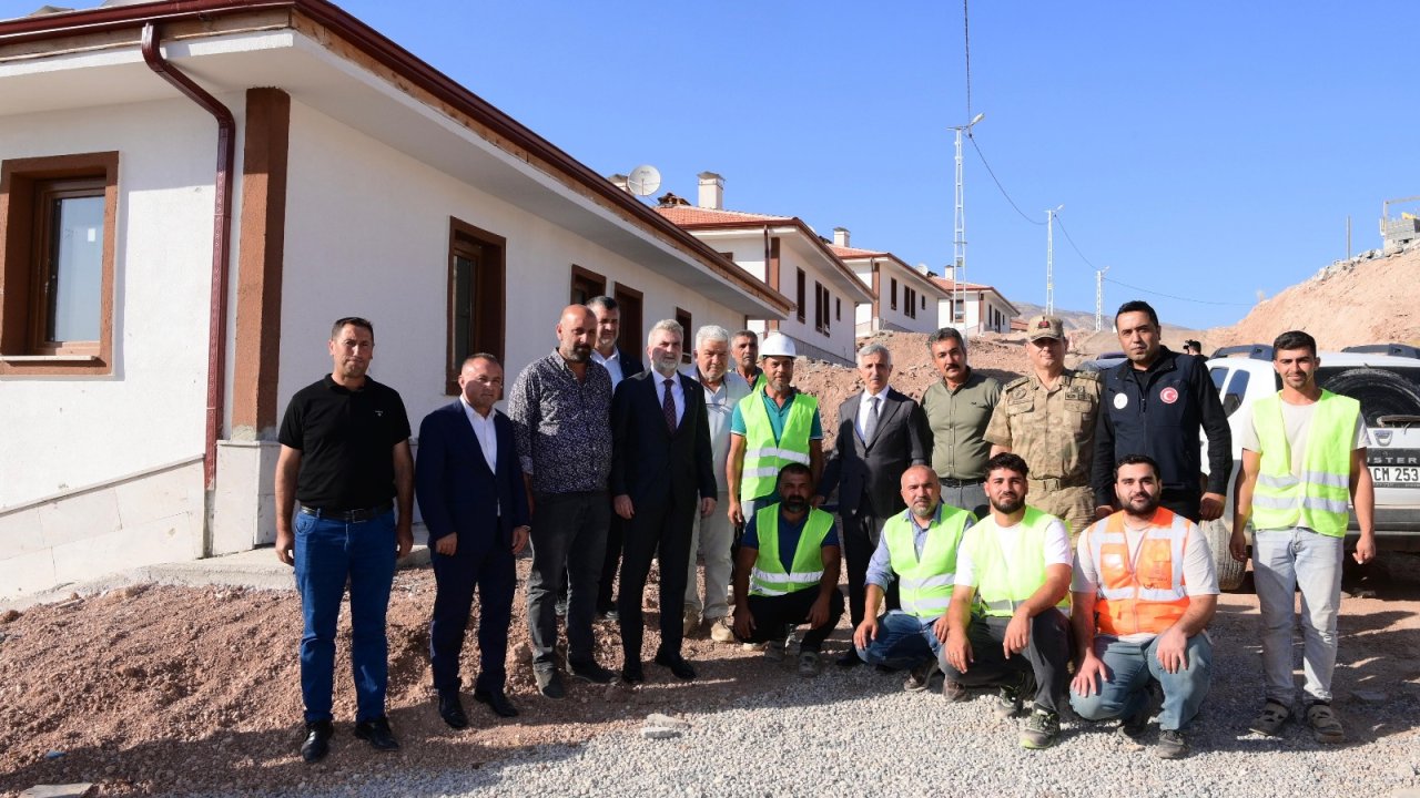 Başkan Görgel ve Vali Ünlüer, Köy Evlerini inceledi!