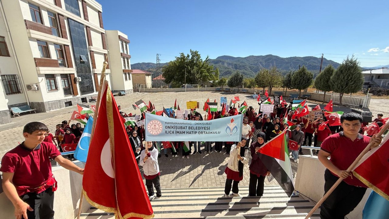 Ilıca'da Filistin Yürüyüşü Düzenlendi!