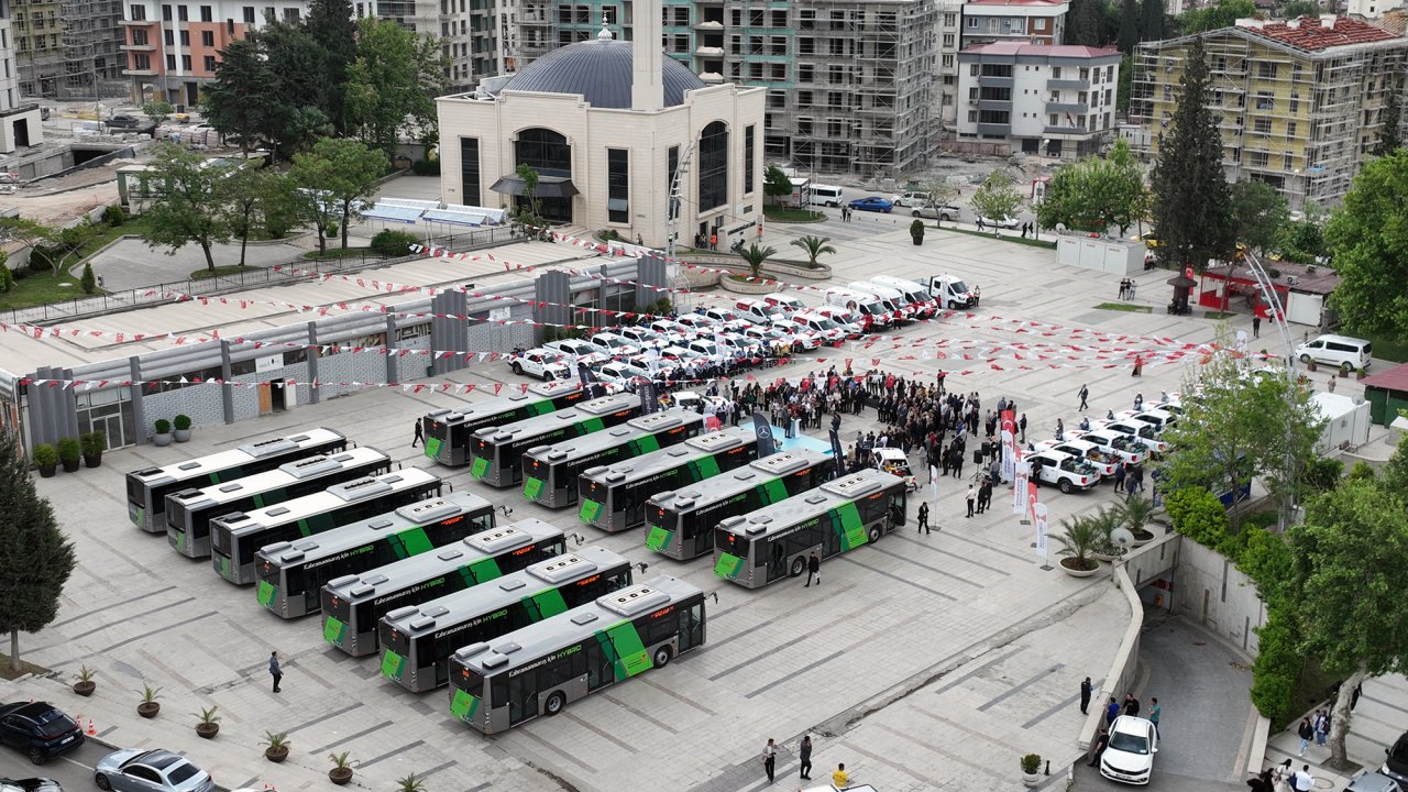 Kahramanmaraş’ta Tarihi Araç Yatırımı; 144 Hizmet Aracı Filoya Kazandırıldı
