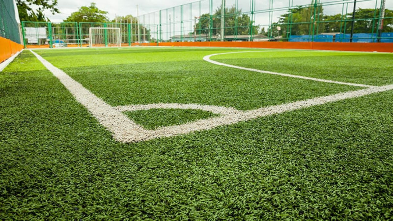 Kahramanmaraş’ta 11 İlçeye 35 Yeni Sentetik Saha!