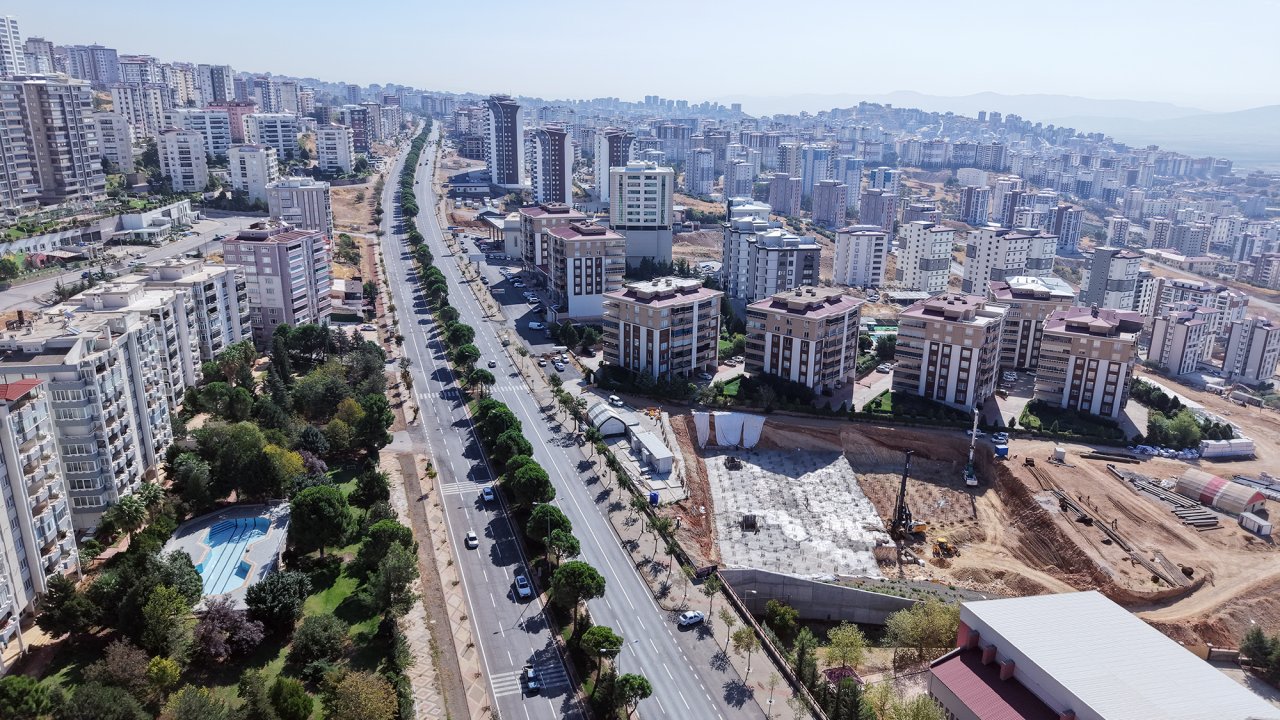 Kahramanmaraş’ın Yeni Gençlik Üssünün Yapımı Hızla Sürüyor!