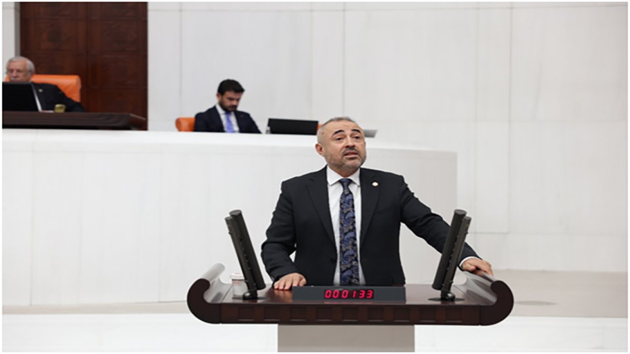 İrfan Karatutlu  “Sanayi atıklarıyla dereler zehirlendi, milyonlarca balık öldü”