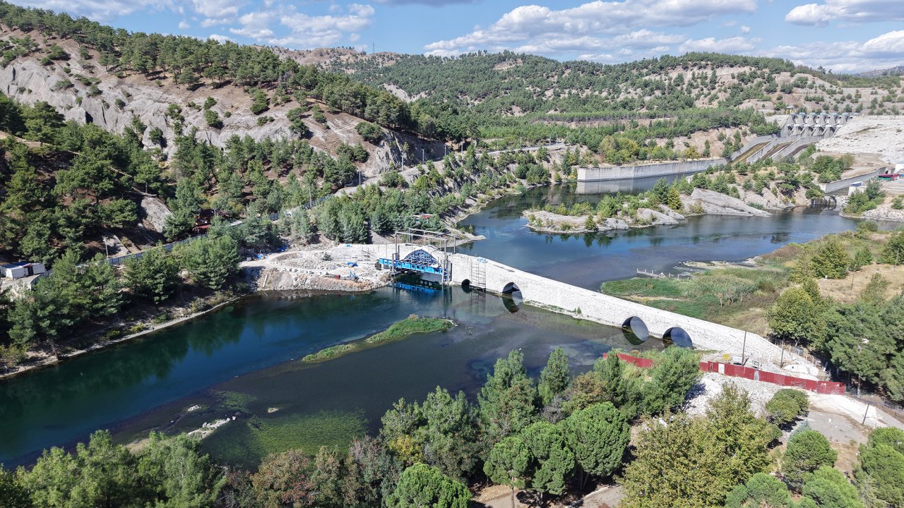 Kahramanmaraş’ta 5 Asırlık Ceyhan Köprüsü’nün Restorasyonu Tamamlanıyor