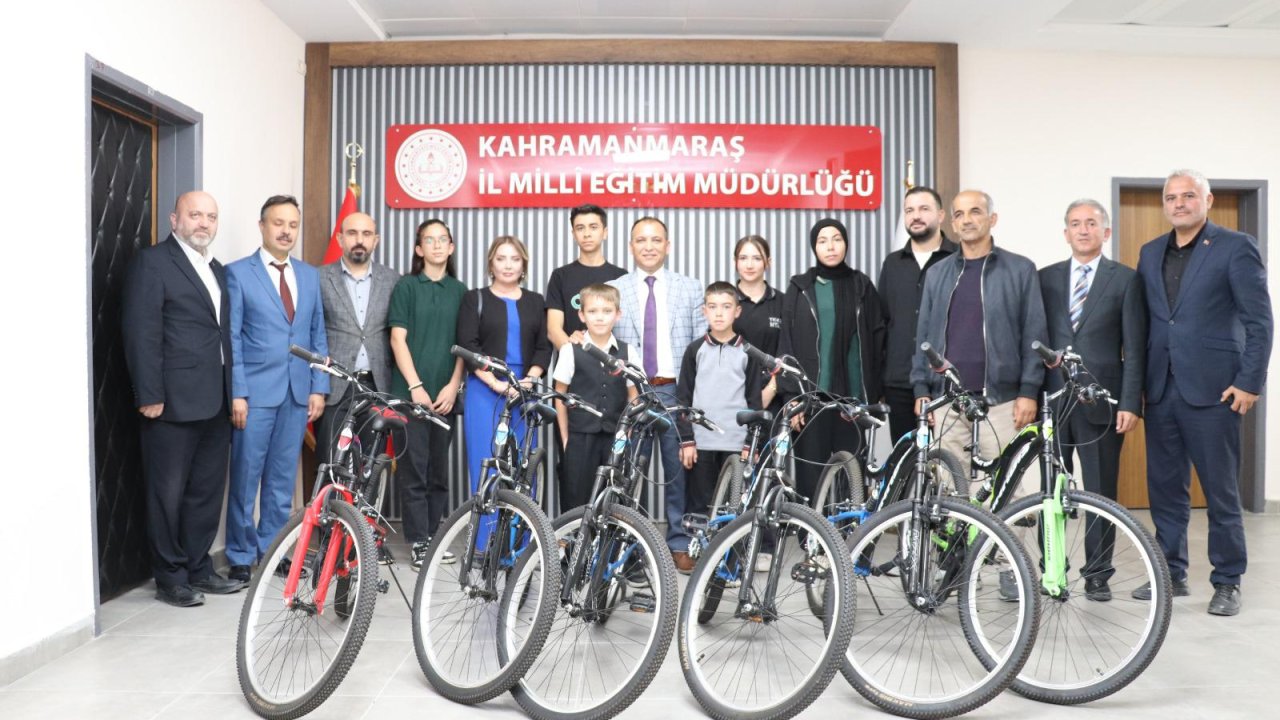 Kahramanmaraş’ın Kültür Elçileri ödüllerini aldı!