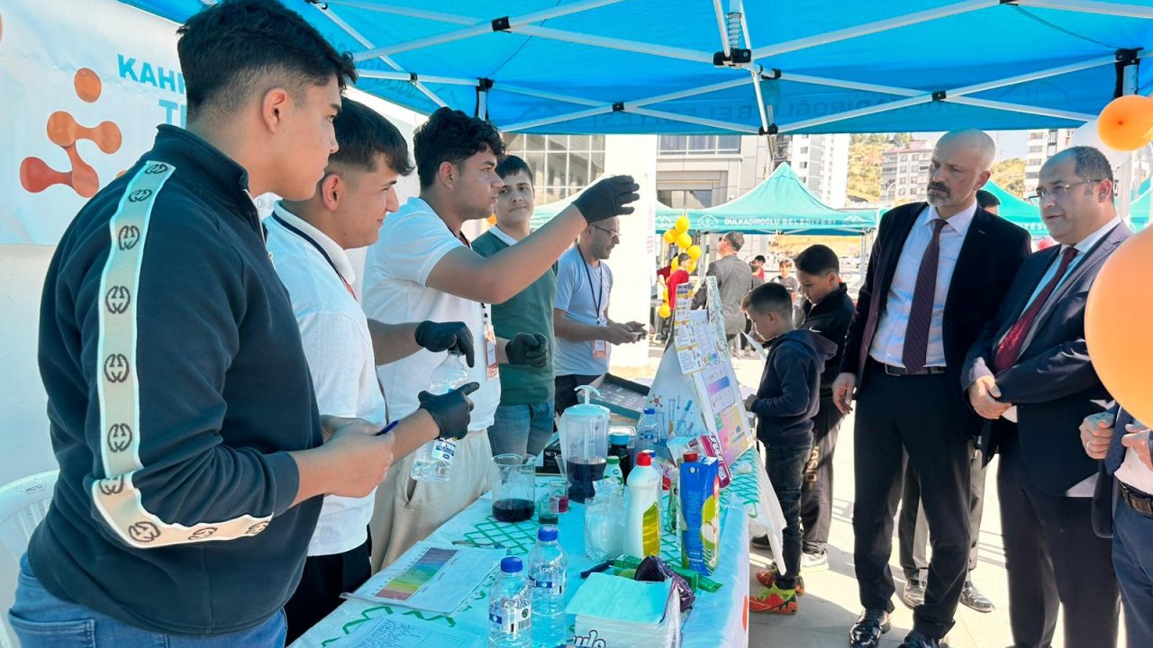 Kahramanmaraş’ta Genç Bilim İnsanlarına Destek!