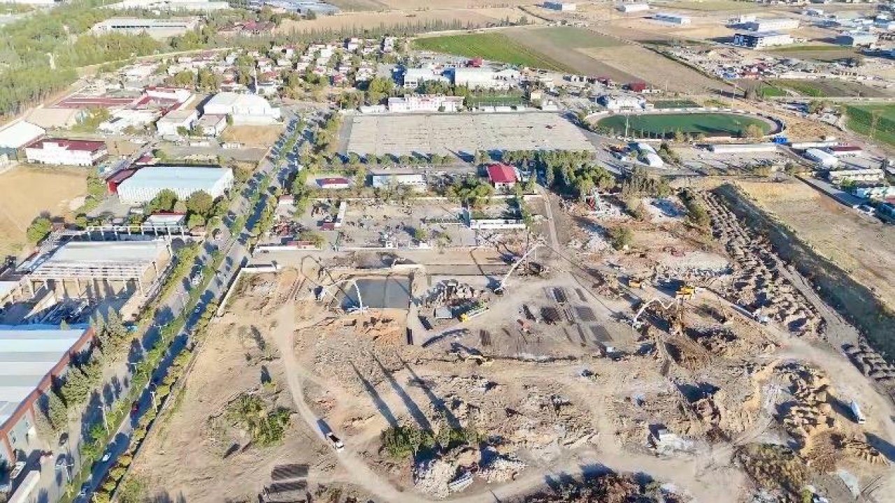 Kahramanmaraş’ta dev stadyumun temeli atıldı!