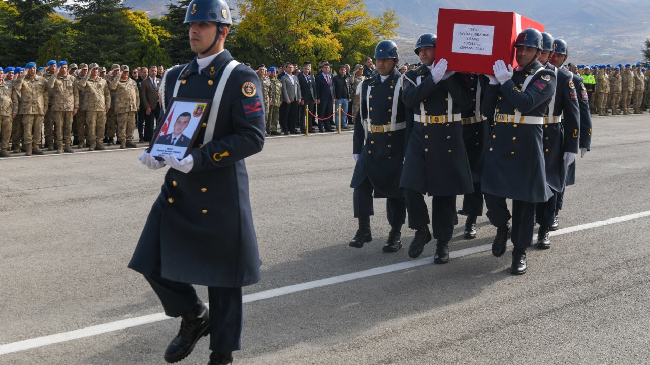 Tunceli'deki kazadan acı haber! Kahramanmaraşlı Uzman Çavuş hayatını kaybetti!