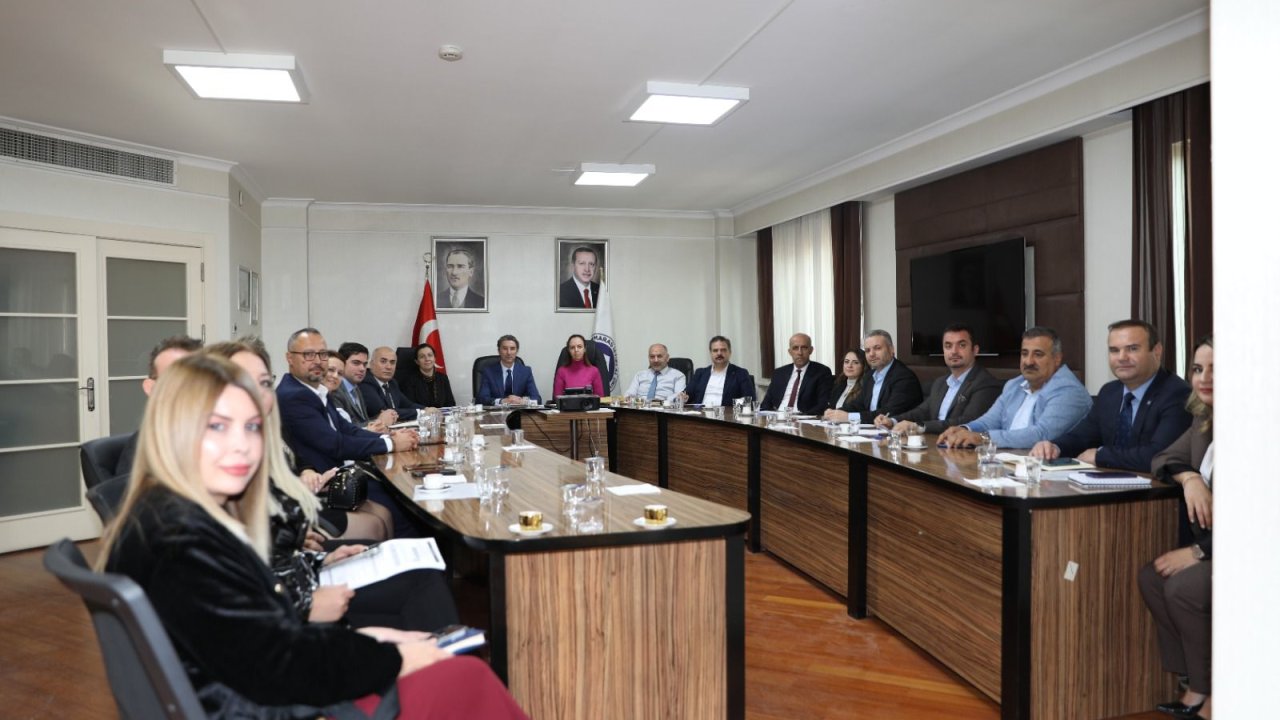 İstiklal Üniversitesi'nde Rekor Promosyon: 405 Personel İçin 100.000 TL Anlaşma