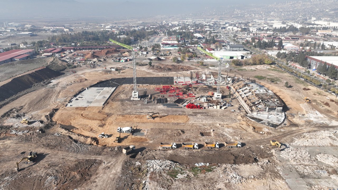 Kahramanmaraş’ın Yeni Stadyumu Hızla Yükseliyor