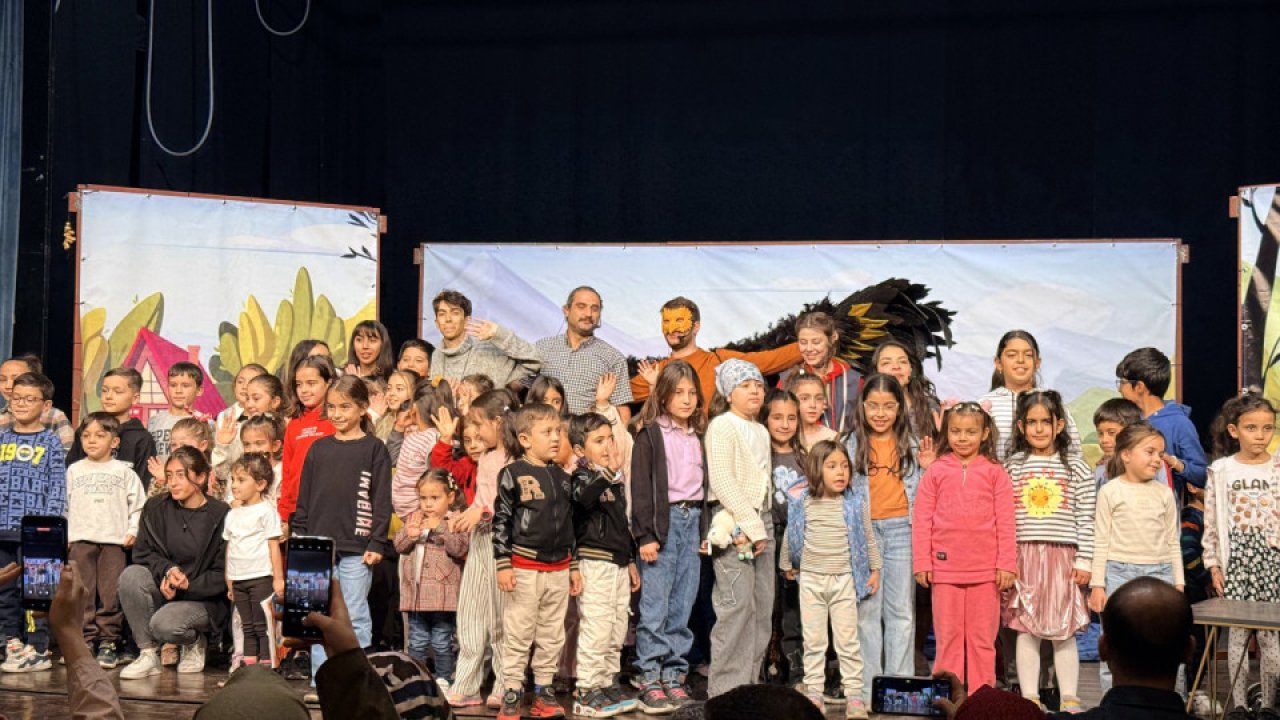 Büyükşehir’den Çocuklara Uluslararası Tiyatro Deneyimi!