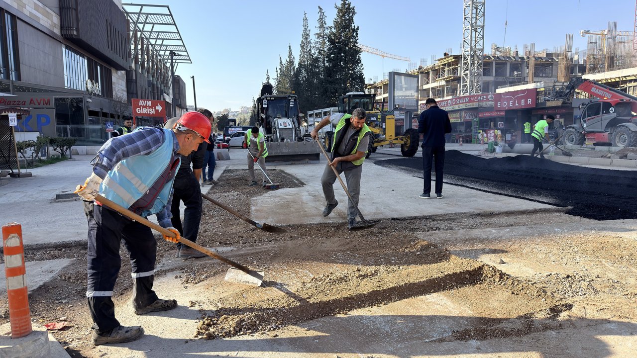 Kahramanmaraş’ta Haydar Aliyev Bulvarı’nda asfalt çalışması başladı!