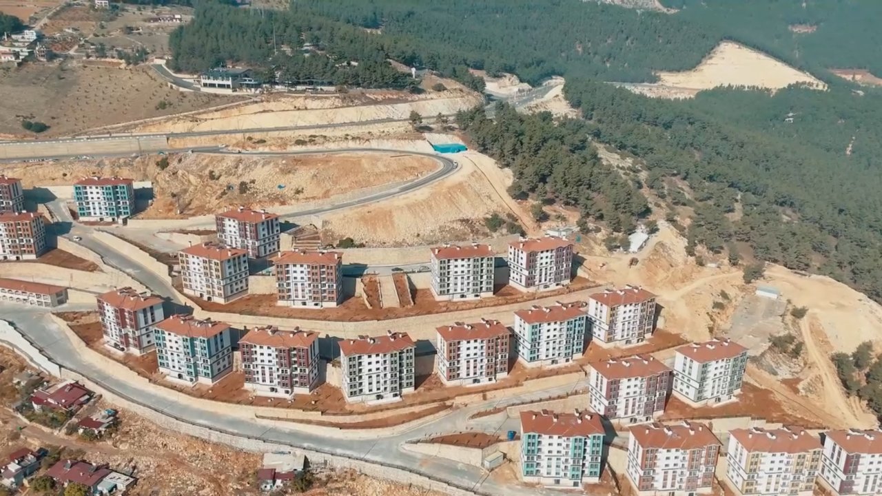 Kahramanmaraş Onikişubat’ta 697 Konut Projesinde Tapu Teslimleri Başlıyor