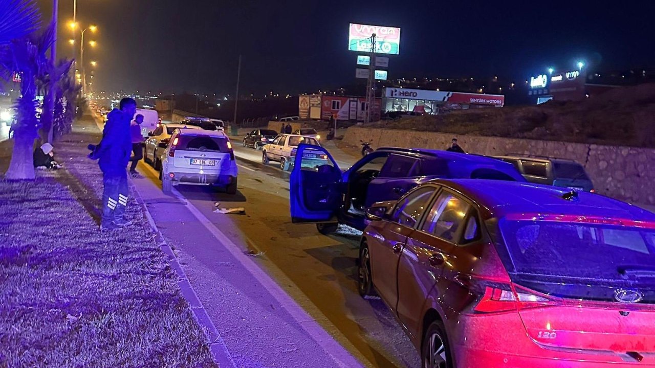 Kahramanmaraş’ta zincirleme kaza: 5 yaralı!