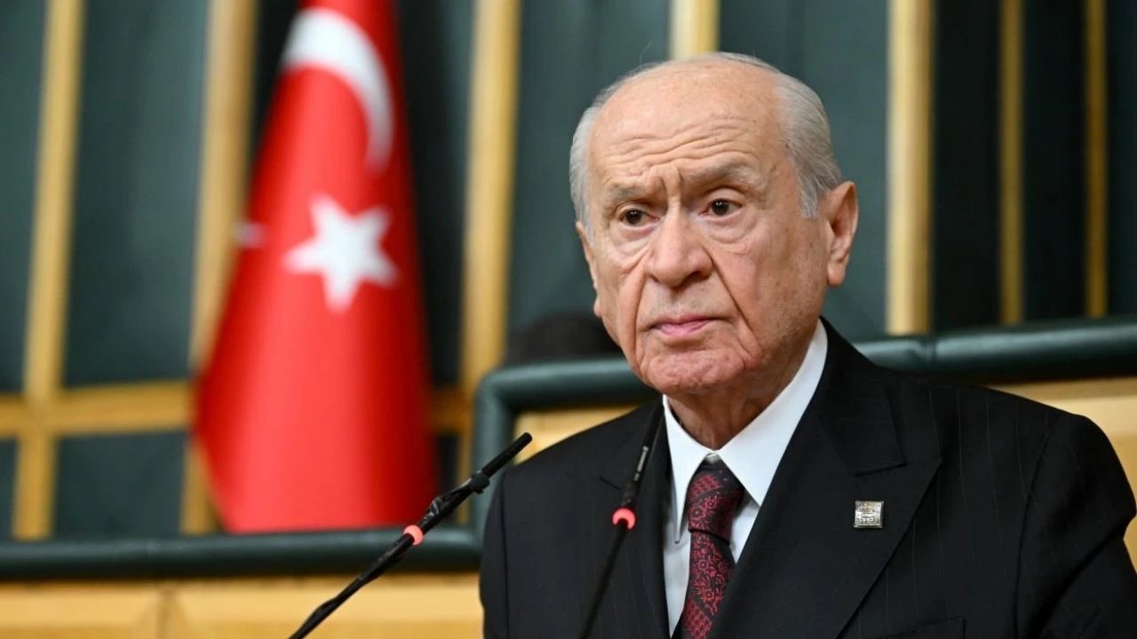 Bahçeli: “Kim terörsüz Türkiye’den rahatsızsa bir kumpas içindedir”