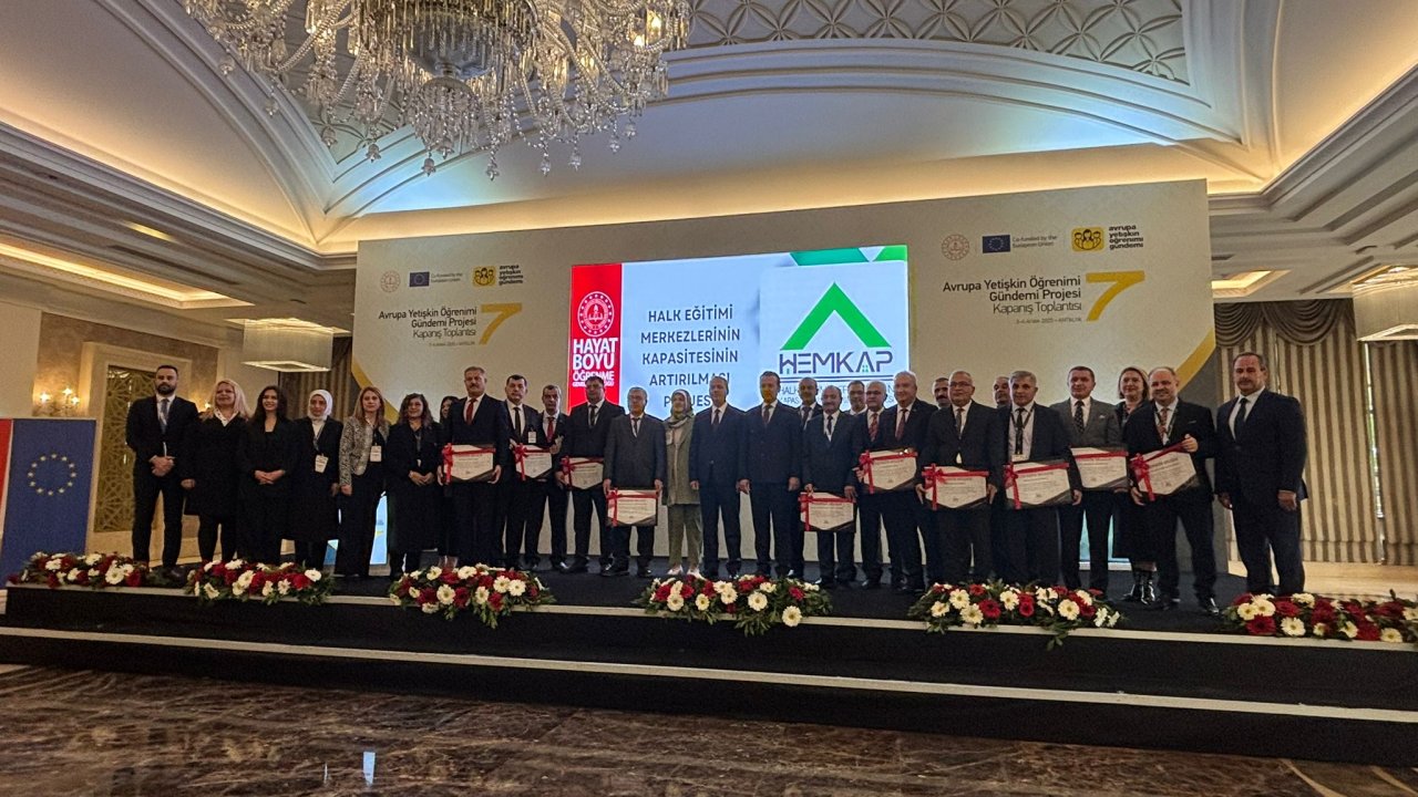 Kahramanmaraş Dulkadiroğlu Halk Eğitimi Merkezi, Türkiye'nin En İyileri Arasında!