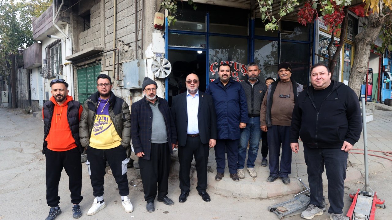 Dulkadiroğlu Belediye Başkanı Mehmet Akpınar’dan Sakarya Çarşısı’na Sabah Ziyareti