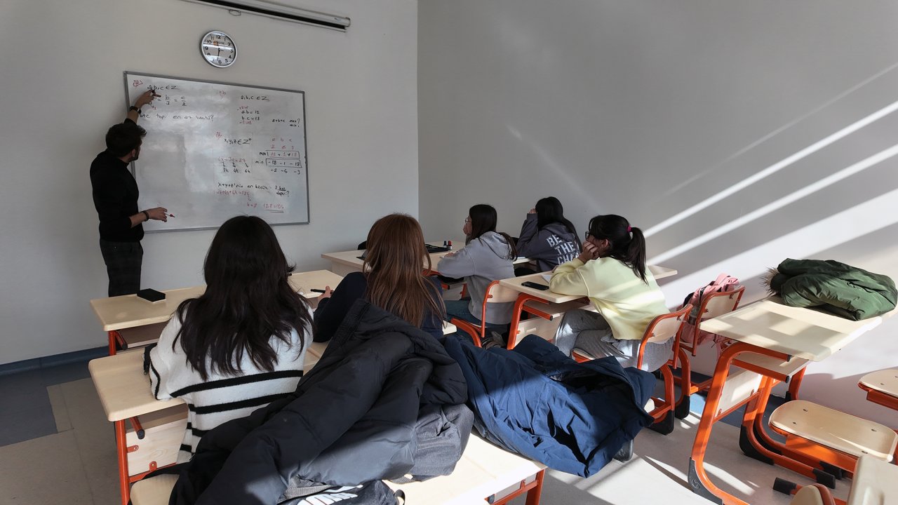 KAMEK Elbistan’da Spor, Teknoloji ve Sanat Tek Çatı Altında!