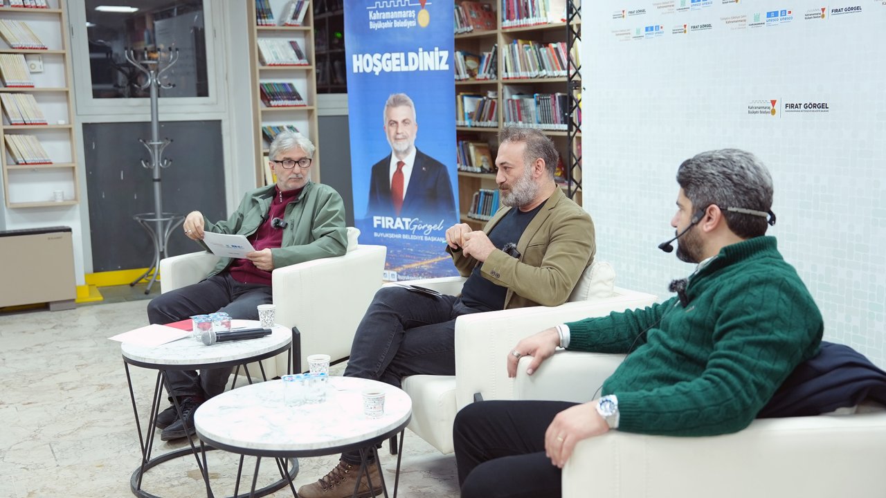 Edebiyatın Ustaları Öykü Yazmanın Derinliklerini Anlattı!