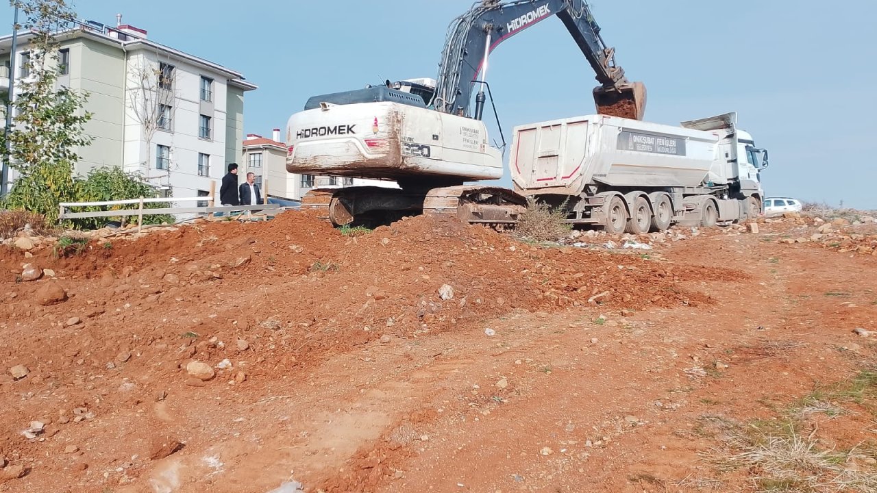 Kahramanmraş Onikişubat Belediyesi Kırsal Mahallelerde Çalışmalarını Sürdürüyor!