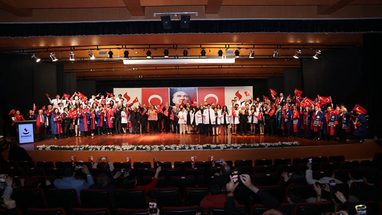SANKO Üniversitesi’nde Beyaz Önlük Töreni!