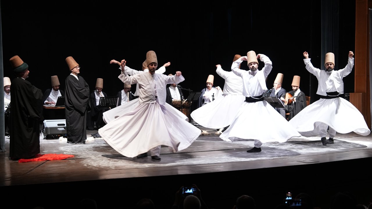 Hz. Mevlâna, Sema Gösterisiyle Anıldı!