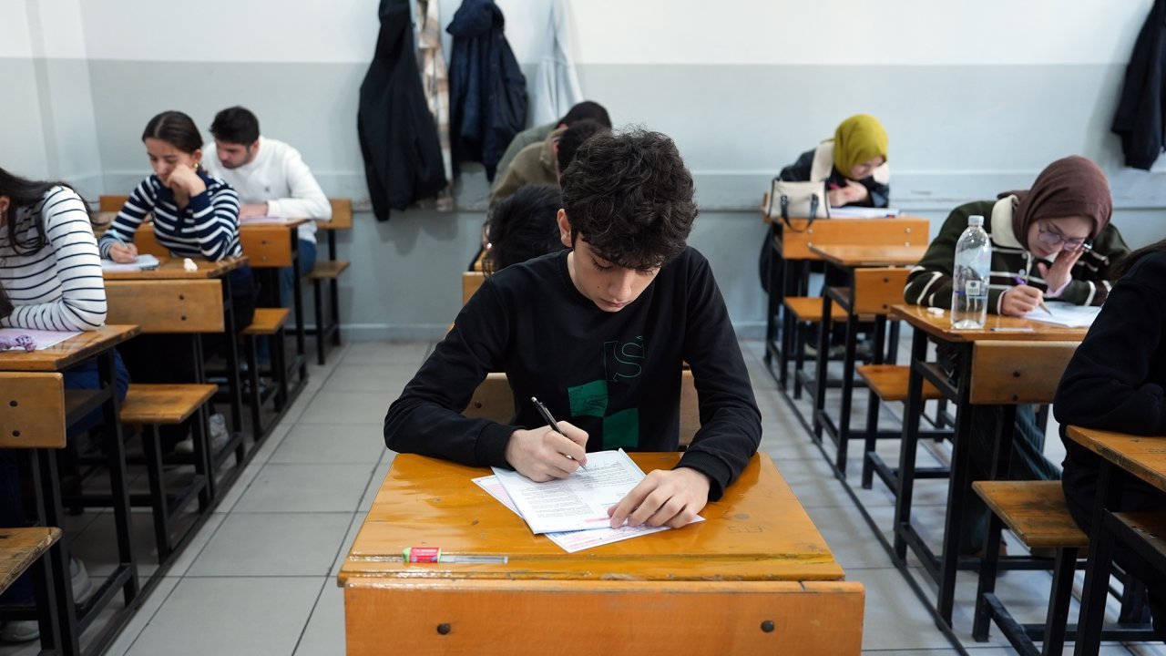 Büyükşehir, Gençleri Sınav Maratonuna Hazırlıyor!